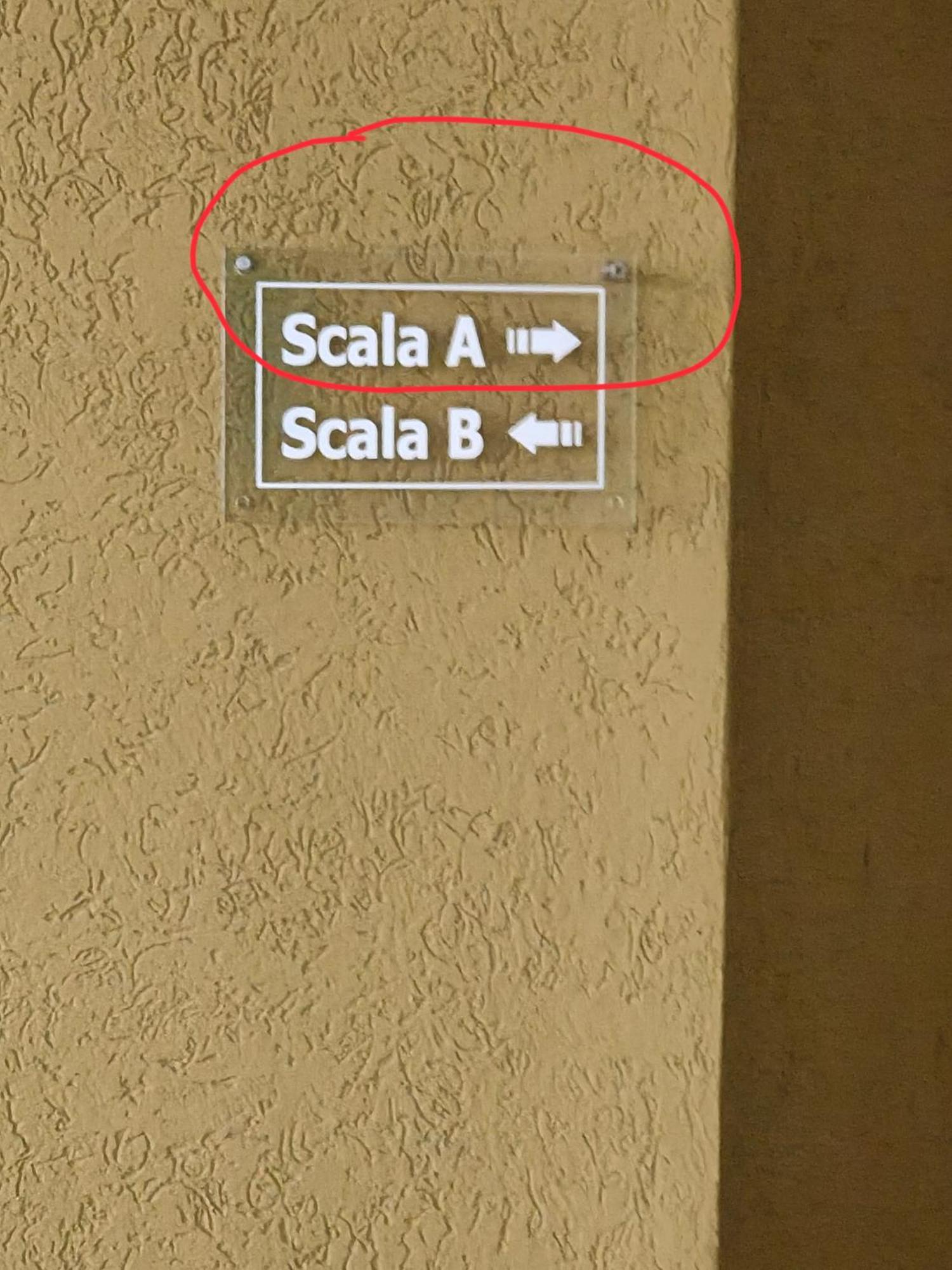Alfiumea Apartment Tirano Luaran gambar